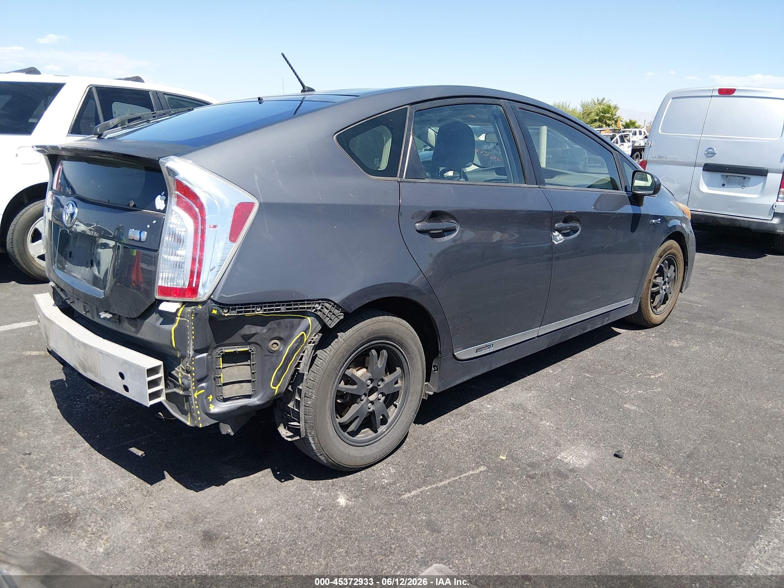 2012 Toyota Prius   Серый vin: JTDKN3DU8C5453881