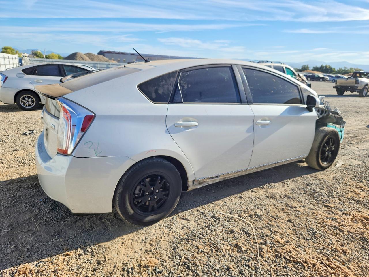 2012 Toyota Prius Two White vin: JTDKN3DU8C5477419