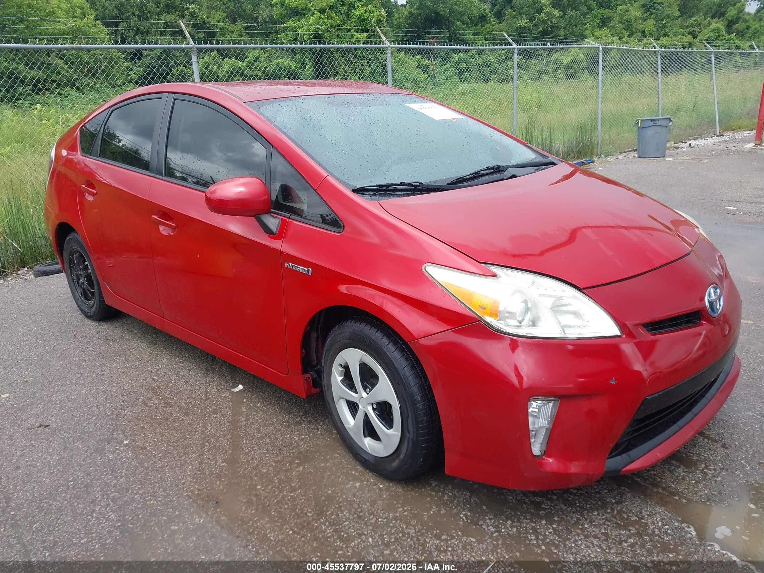 2013 Toyota Prius Three Red vin: JTDKN3DU8D0337322