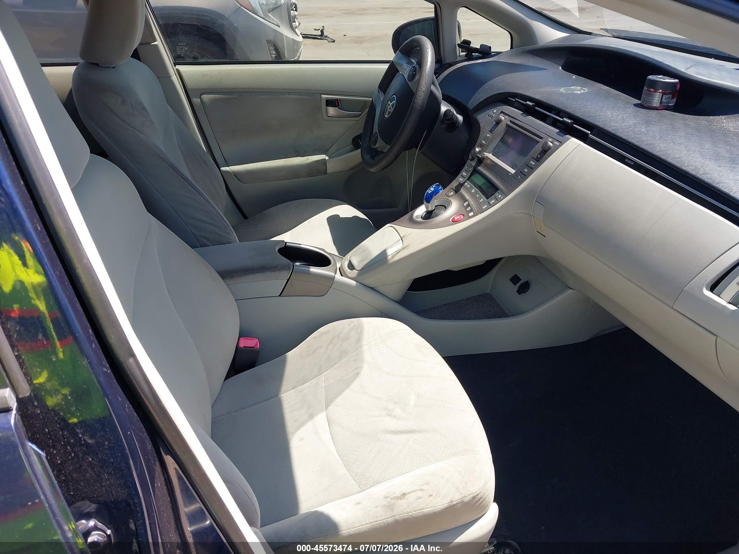 2013 Toyota Prius Two Blue vin: JTDKN3DU8D0343945