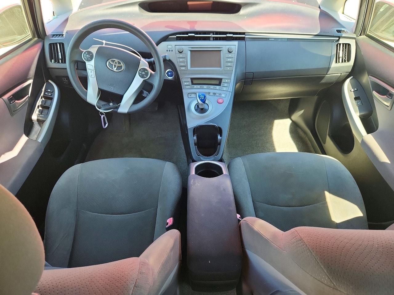 2013 Toyota Prius Two Burgundy vin: JTDKN3DU8D0348997
