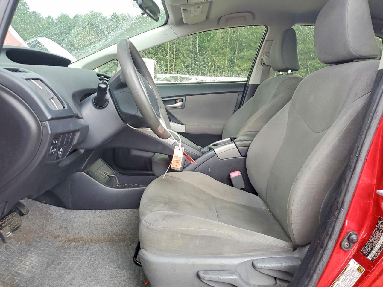 2013 Toyota Prius Two Red vin: JTDKN3DU8D1621043
