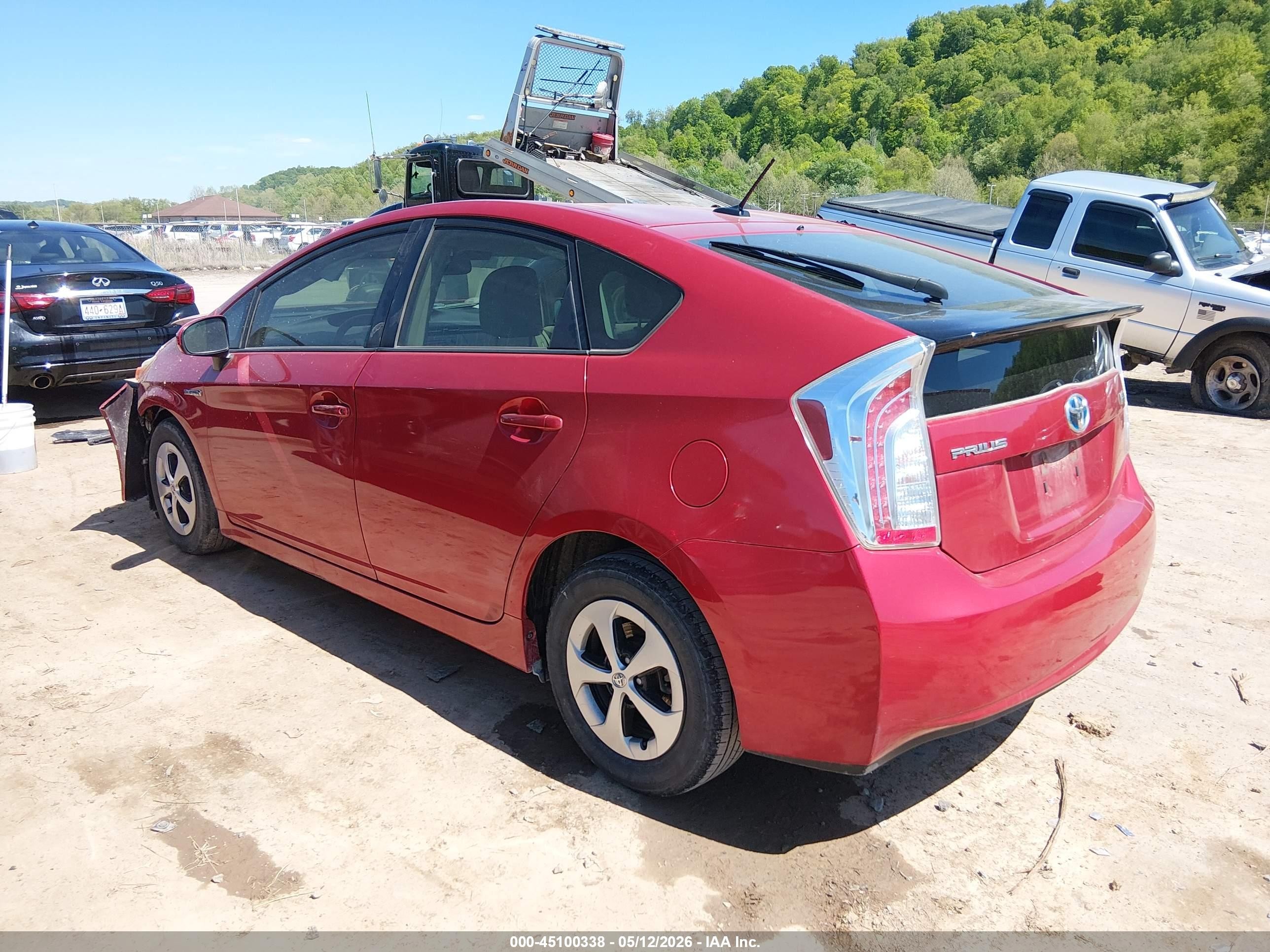 2013 Toyota Prius Four Red vin: JTDKN3DU8D1621981
