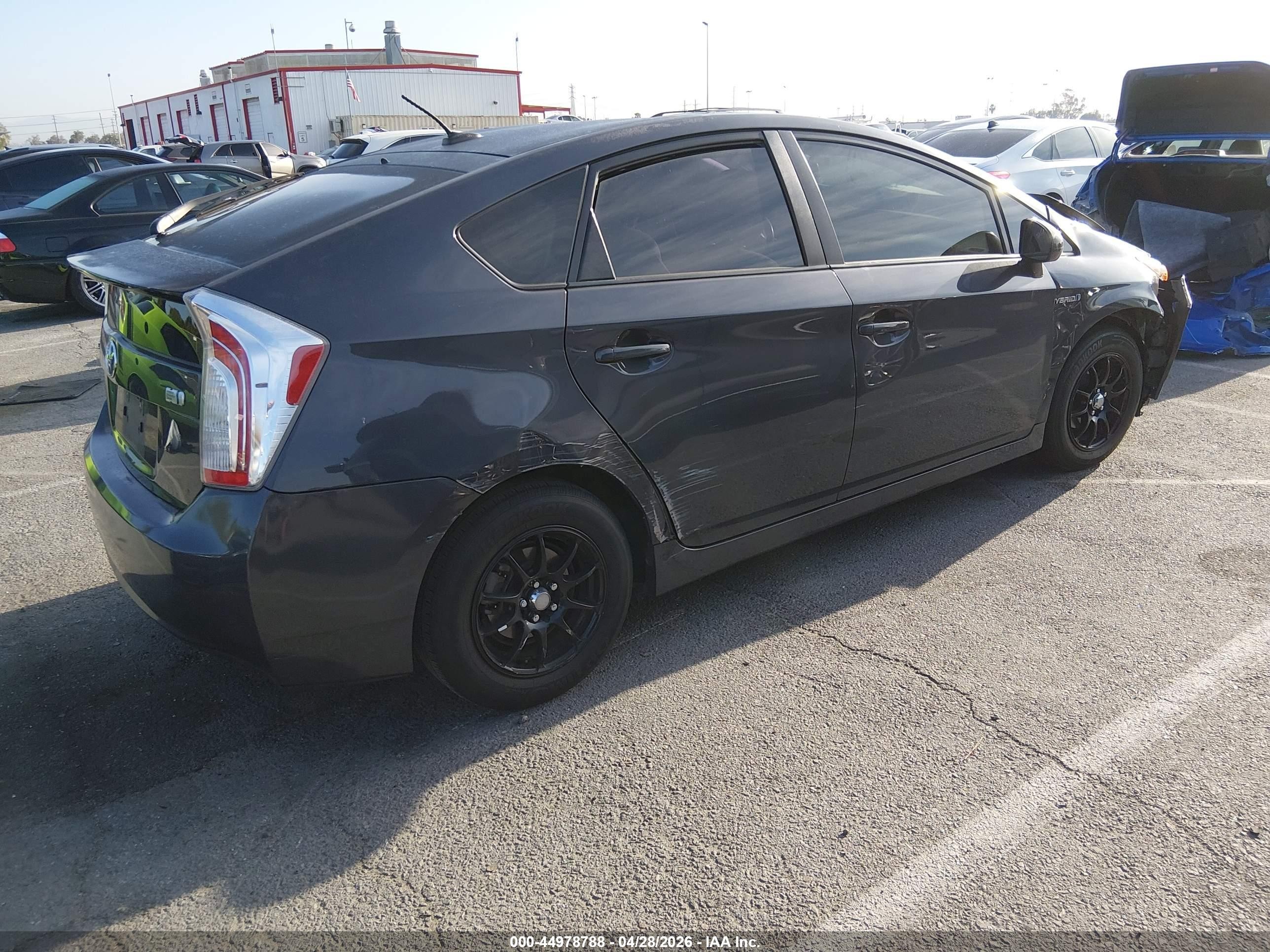 2013 Toyota Prius Three Gray vin: JTDKN3DU8D5550290