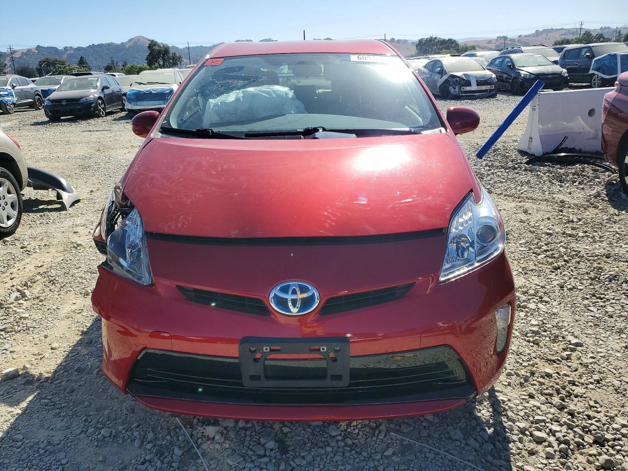 2013 Toyota Prius Three Red vin: JTDKN3DU8D5560432
