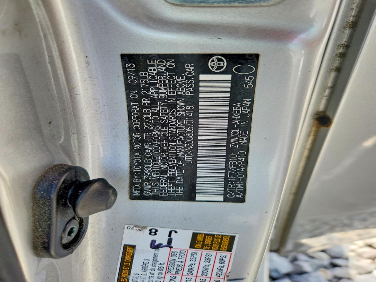 2013 Toyota Prius Three Silver vin: JTDKN3DU8D5701418