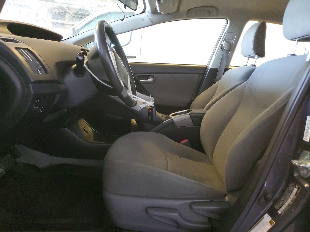 2014 Toyota Prius Two Gray vin: JTDKN3DU8E0366305