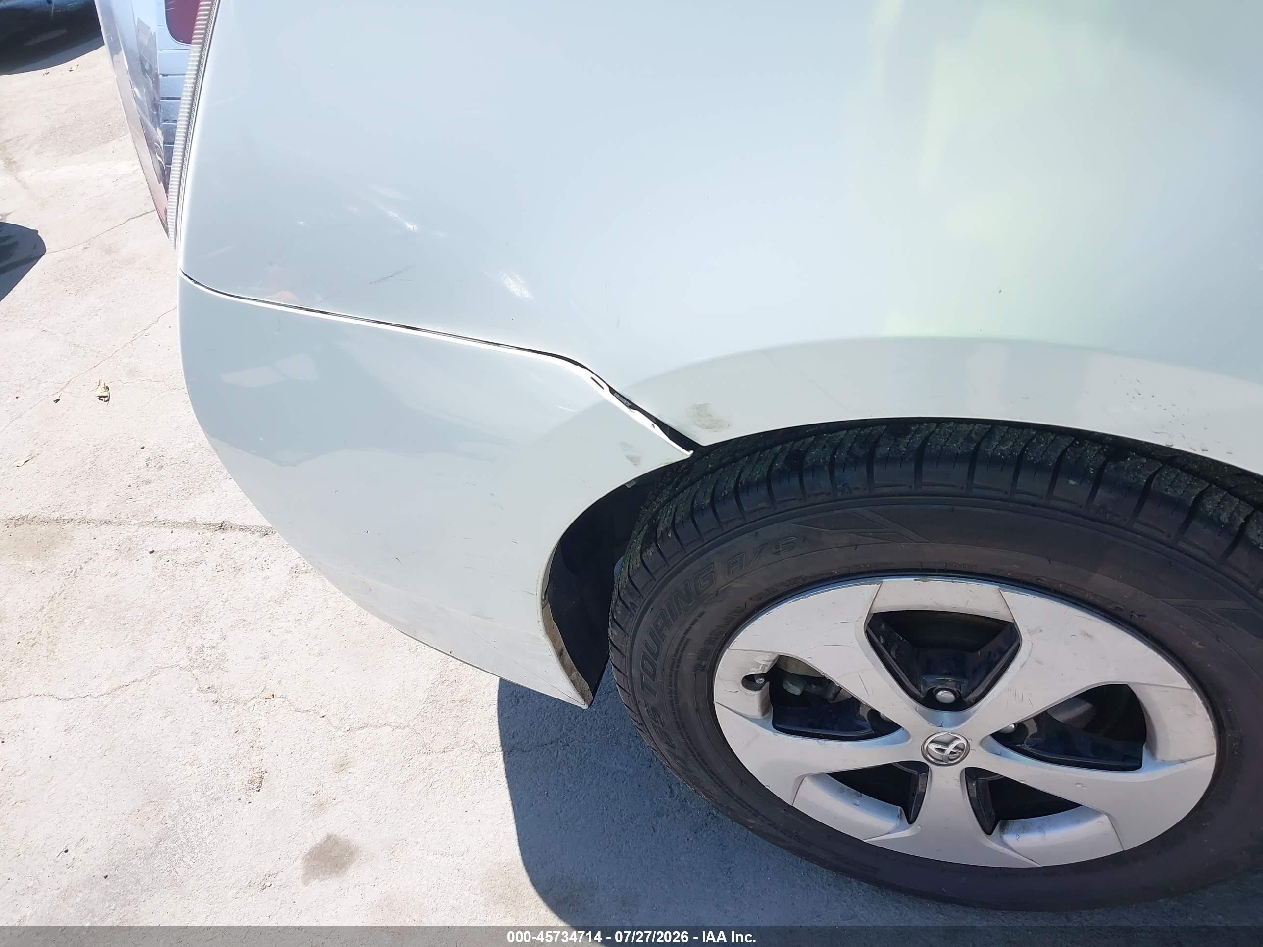 2014 Toyota Prius Three Белый vin: JTDKN3DU8E1753012