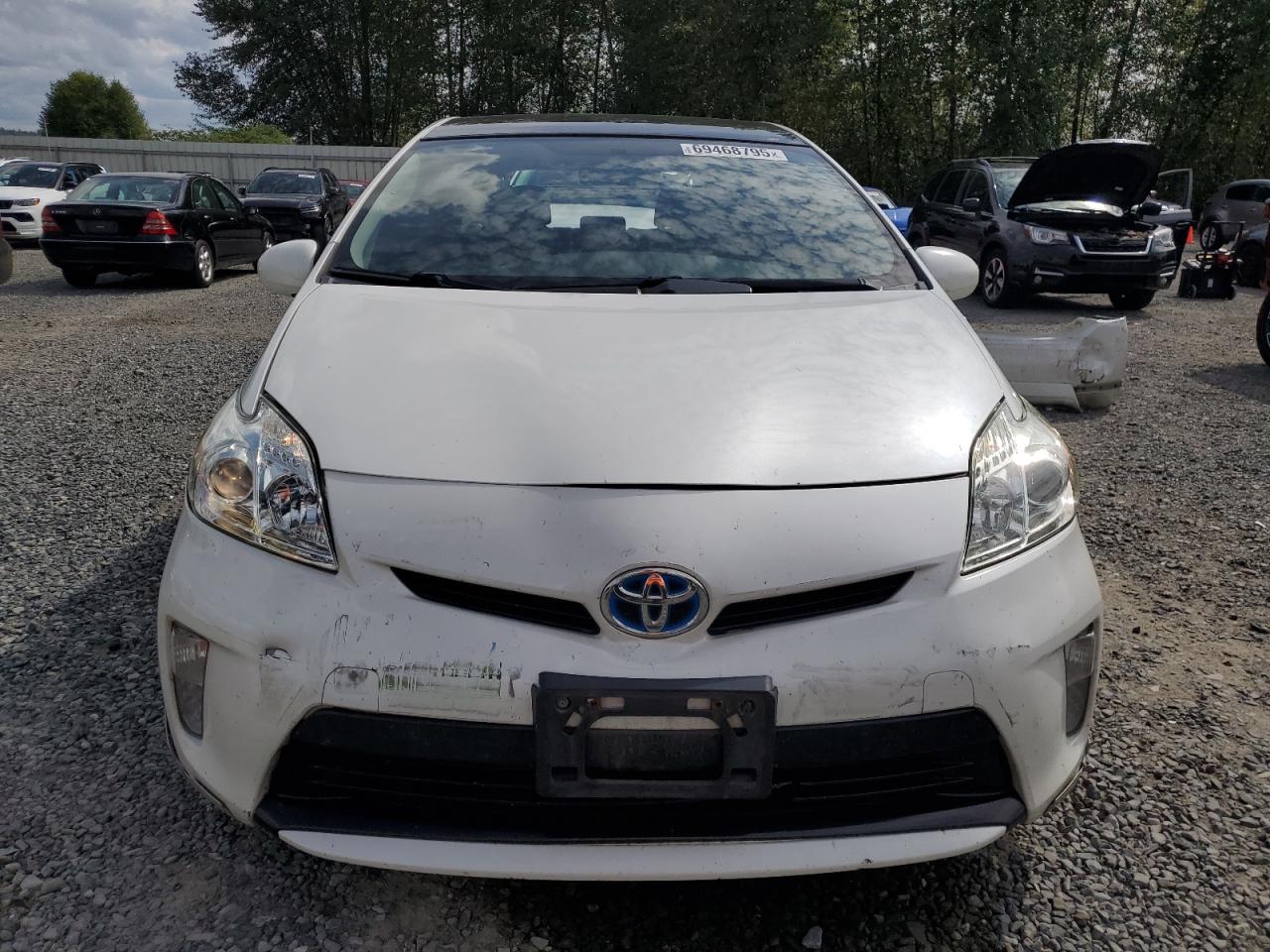 2015 Toyota Prius Белый vin: JTDKN3DU8F0416279