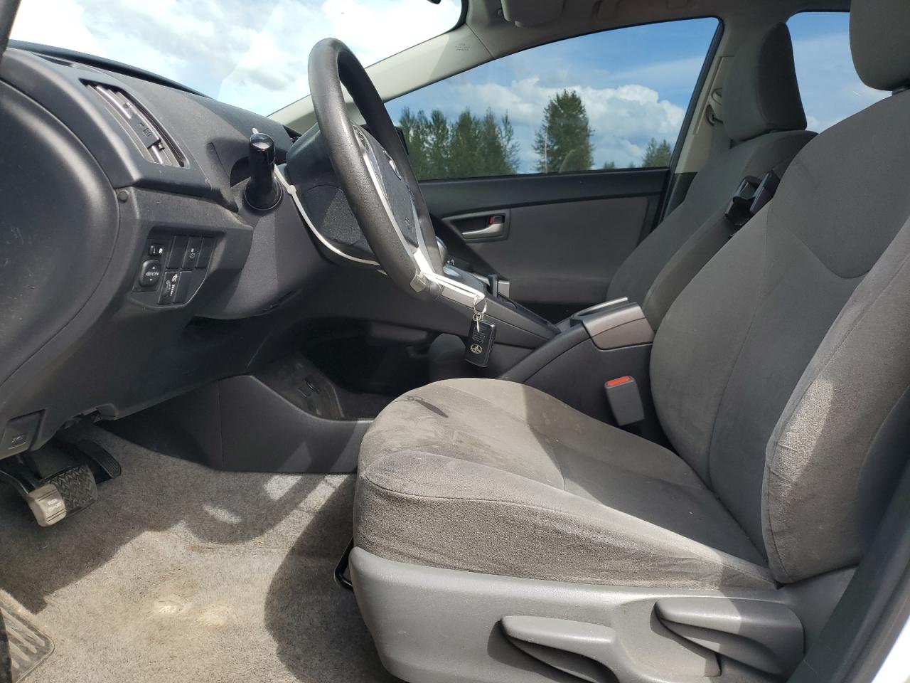 2015 Toyota Prius Белый vin: JTDKN3DU8F0416279