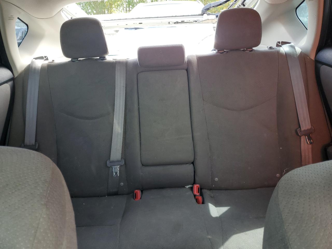 2015 Toyota Prius Белый vin: JTDKN3DU8F0416279
