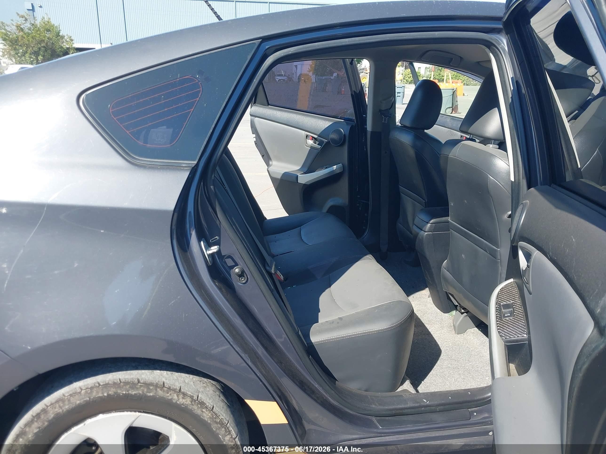2015 Toyota Prius Four Black vin: JTDKN3DU8F0419439
