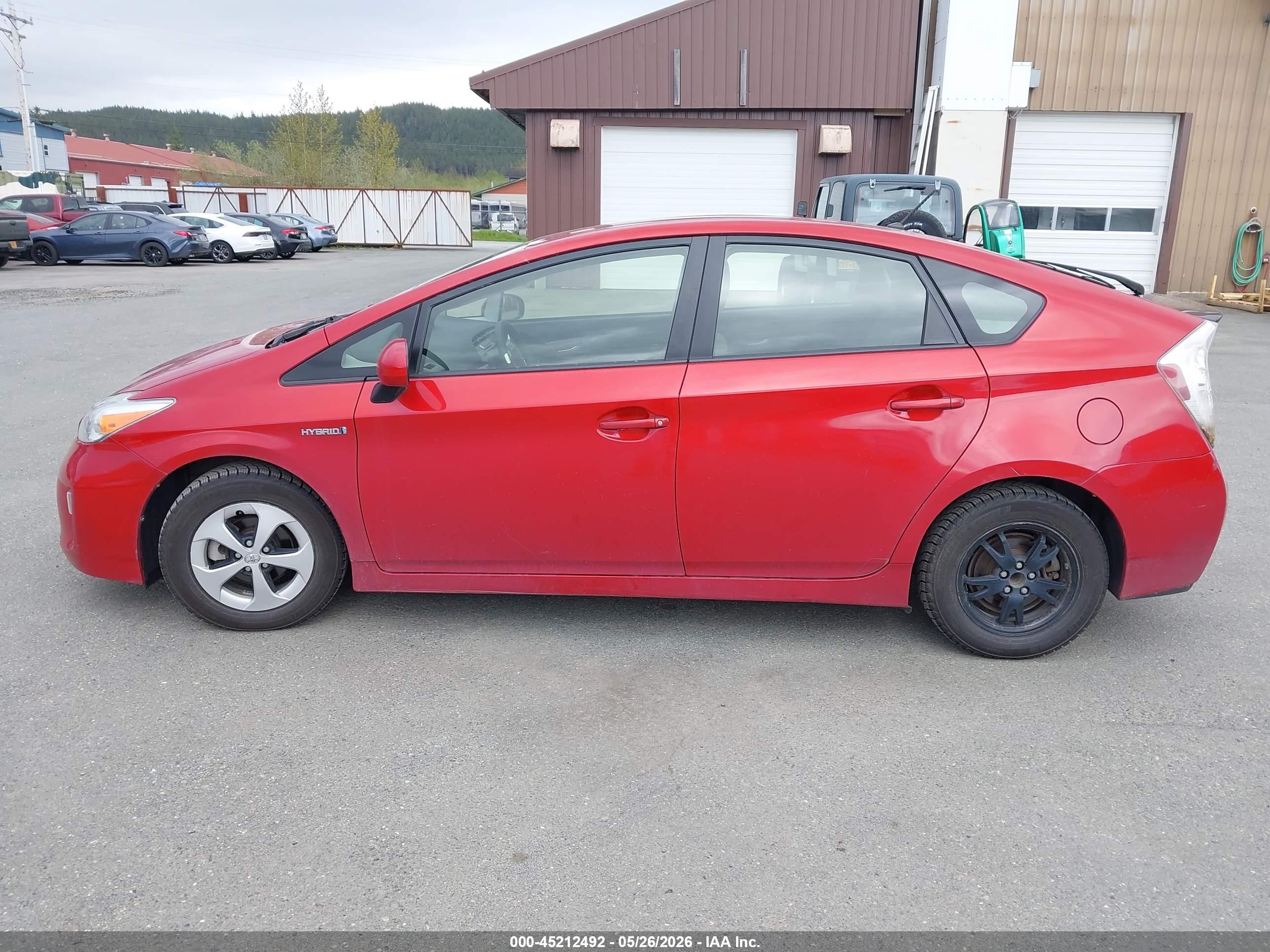 2015 Toyota Prius Two Red vin: JTDKN3DU8F0430215