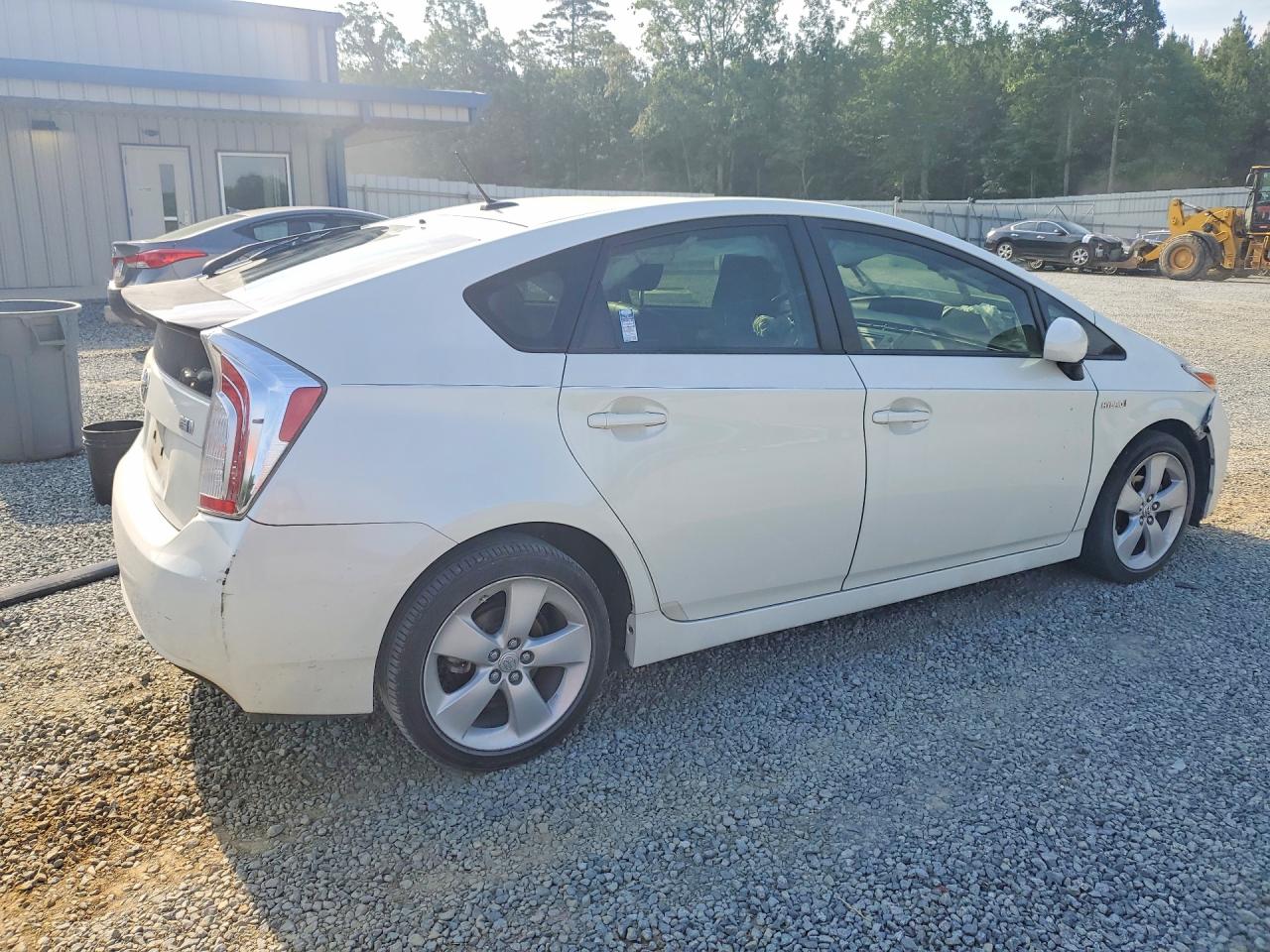 2015 Toyota Prius Five White vin: JTDKN3DU8F0456300