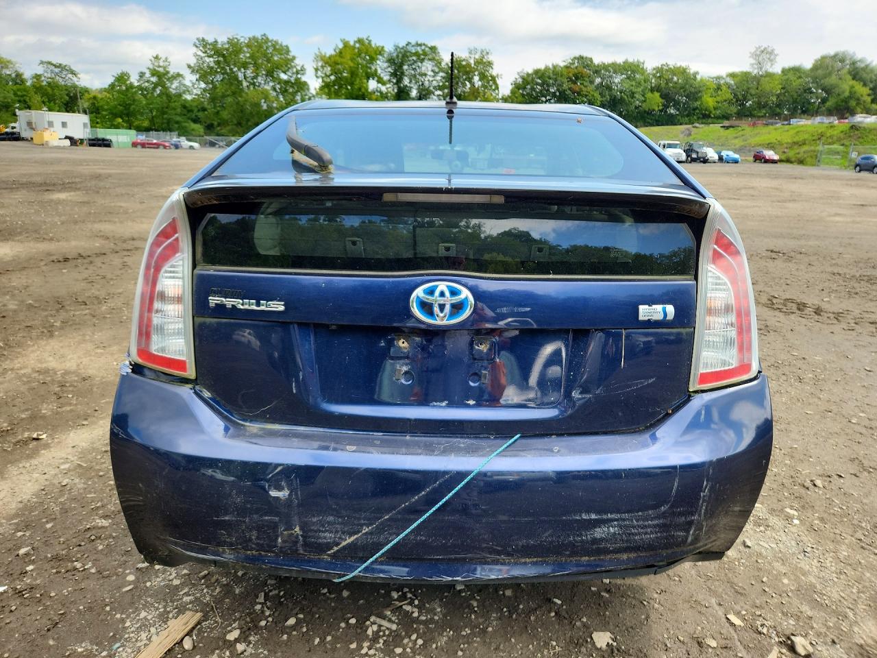 2015 Toyota Prius One Синий vin: JTDKN3DU8F0457222