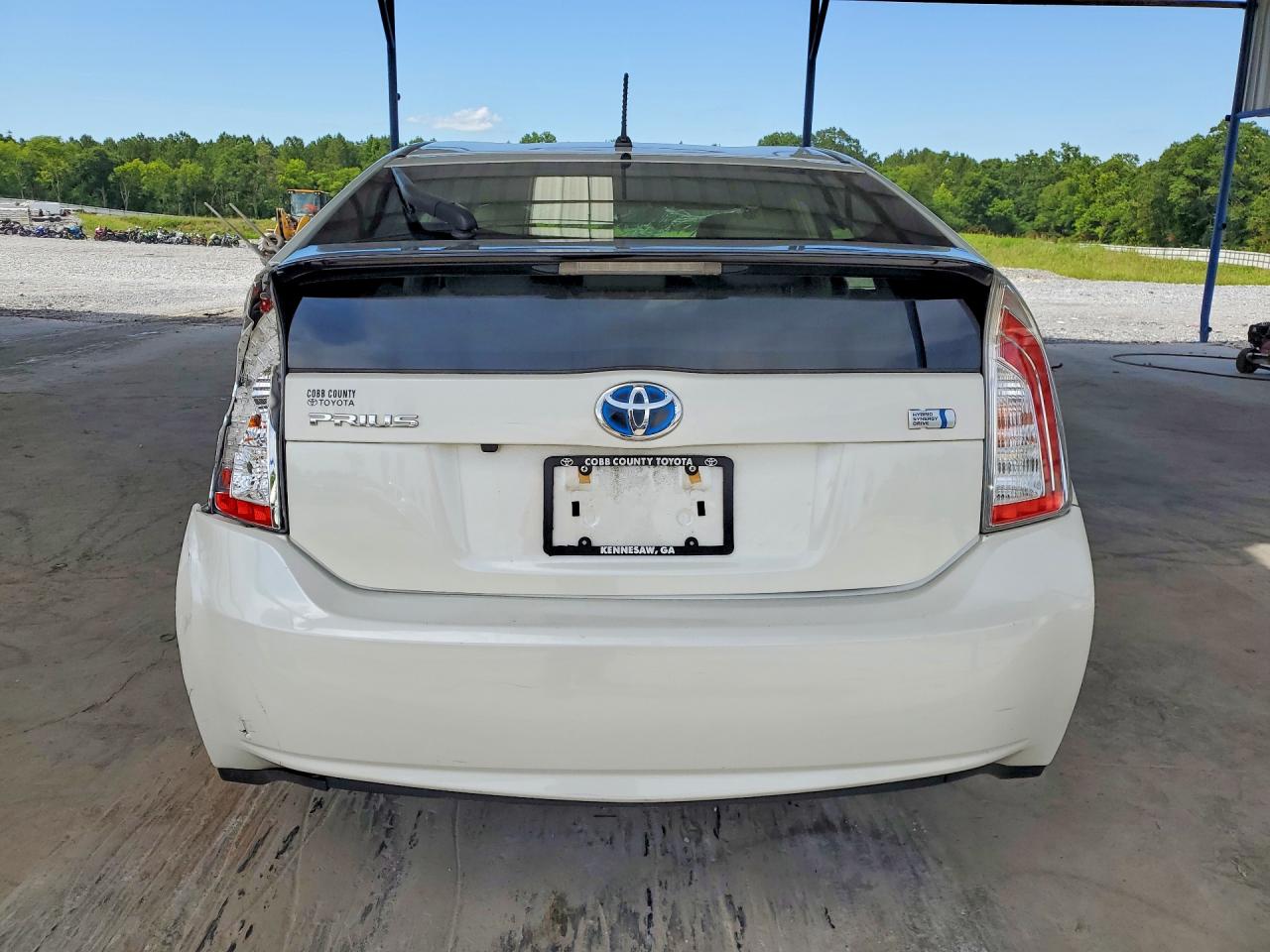 2015 Toyota Prius Two White vin: JTDKN3DU8F0464087
