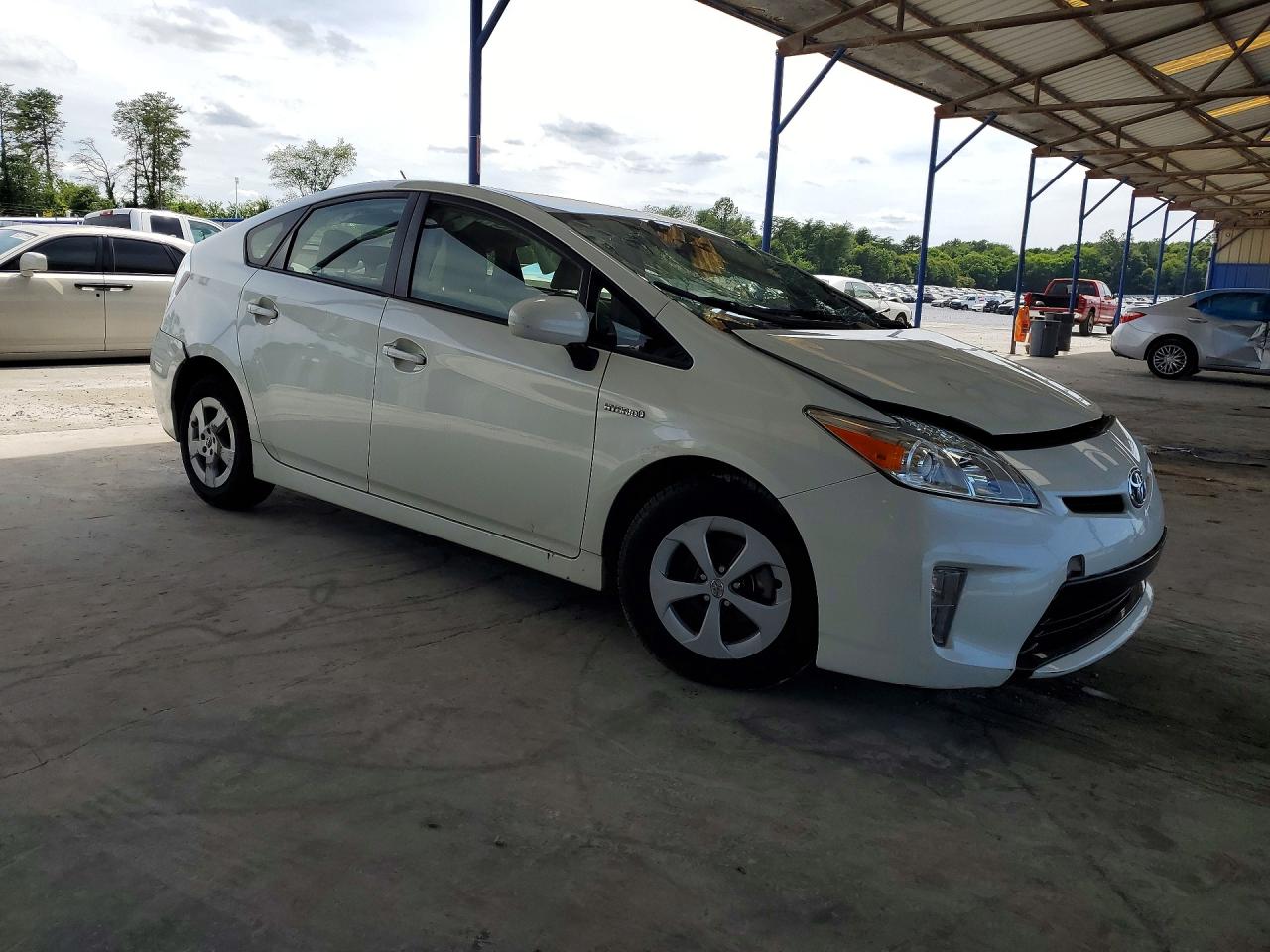 2015 Toyota Prius Two White vin: JTDKN3DU8F0464087