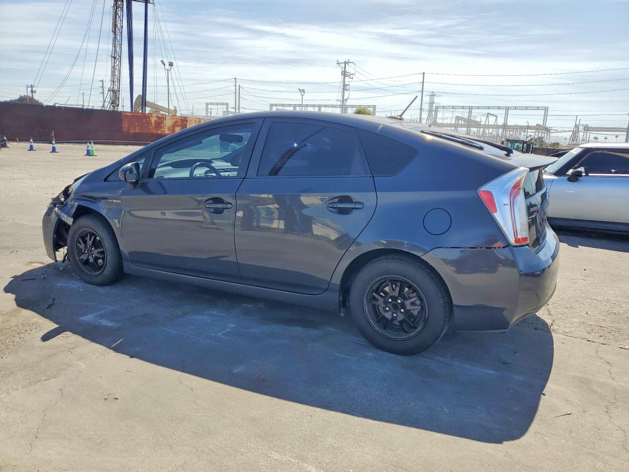 2015 Toyota Prius Three Gray vin: JTDKN3DU8F0474490