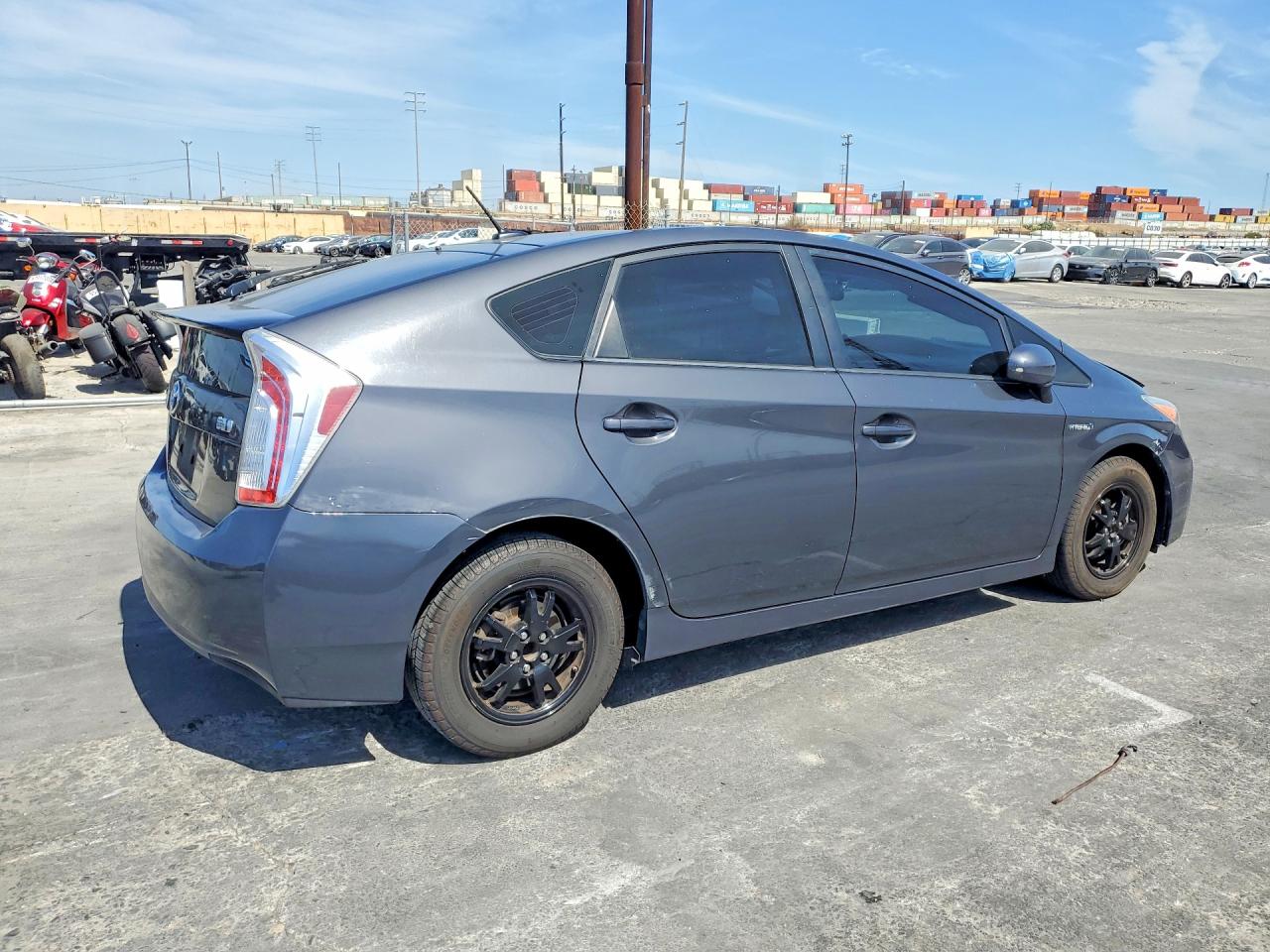 2015 Toyota Prius Three Gray vin: JTDKN3DU8F0474490