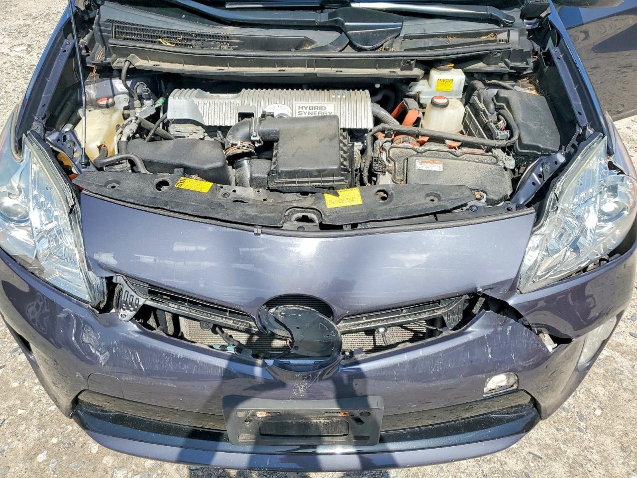 2015 Toyota Prius Three Gray vin: JTDKN3DU8F1863706