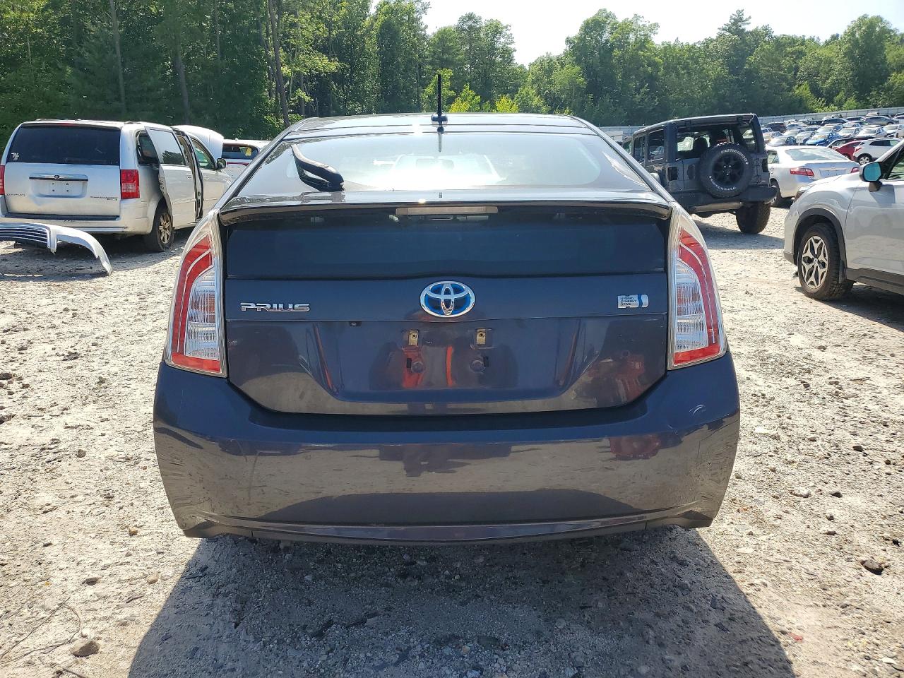 2015 Toyota Prius Three Gray vin: JTDKN3DU8F1863706