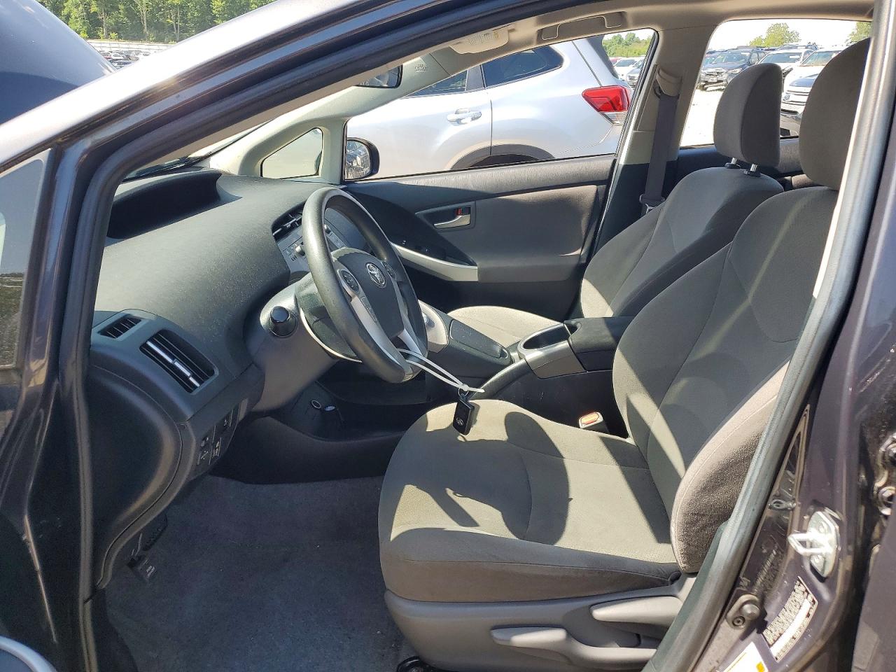 2015 Toyota Prius Three Gray vin: JTDKN3DU8F1863706