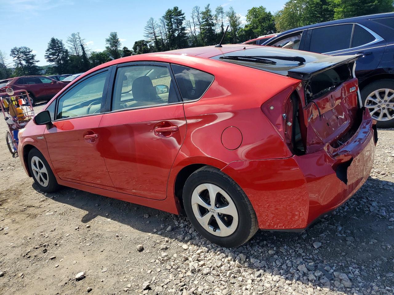 2015 Toyota Prius Two Red vin: JTDKN3DU8F1878142