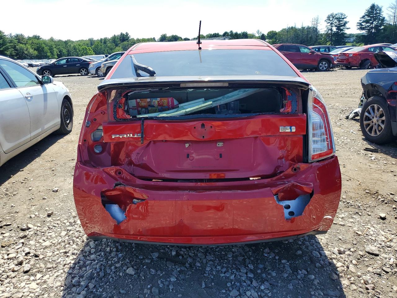 2015 Toyota Prius Two Red vin: JTDKN3DU8F1878142