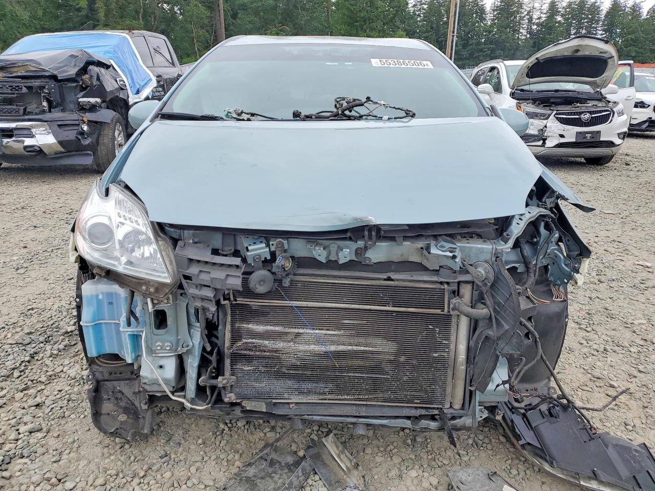 2015 Toyota Prius Two Blue vin: JTDKN3DU8F1899962