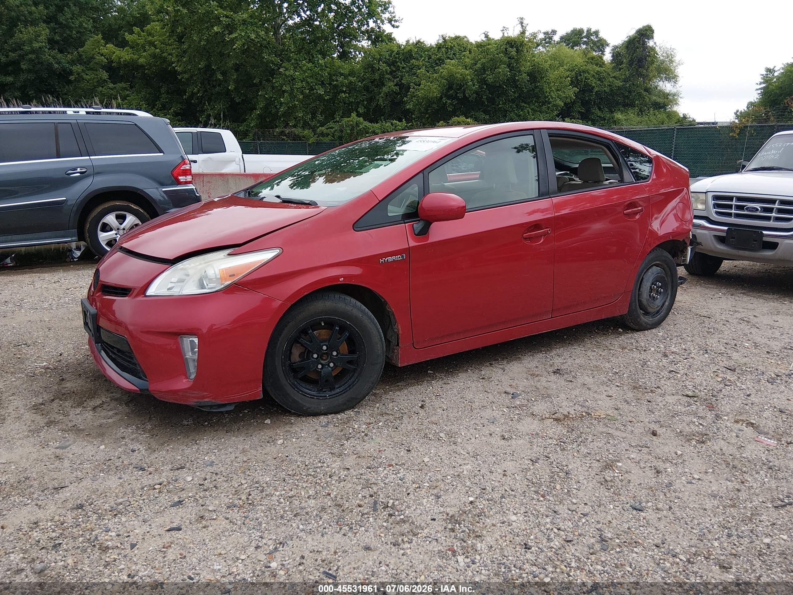 2015 Toyota Prius Two Red vin: JTDKN3DU8F1914749