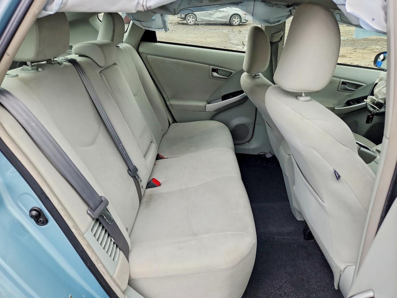 2015 Toyota Prius Two Turquoise vin: JTDKN3DU8F1915206