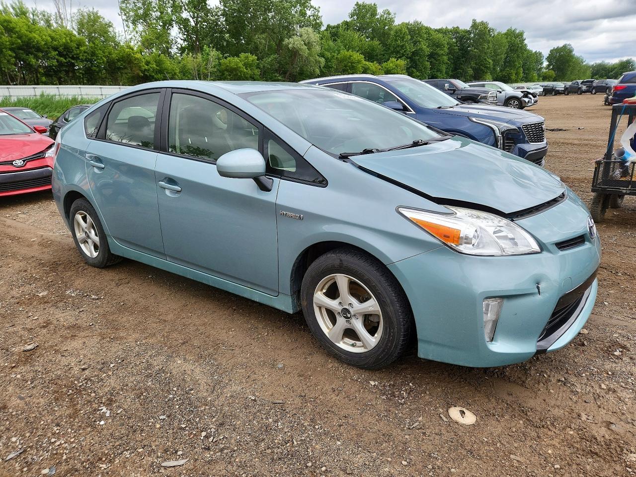 2015 Toyota Prius Three Синий vin: JTDKN3DU8F1920146
