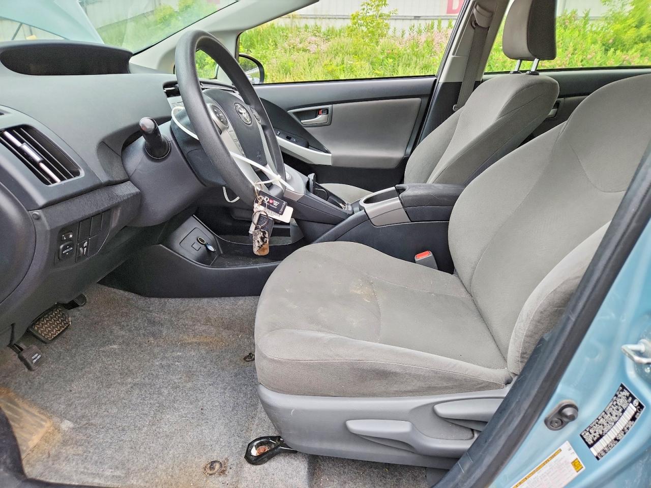 2015 Toyota Prius Three Синий vin: JTDKN3DU8F1920146