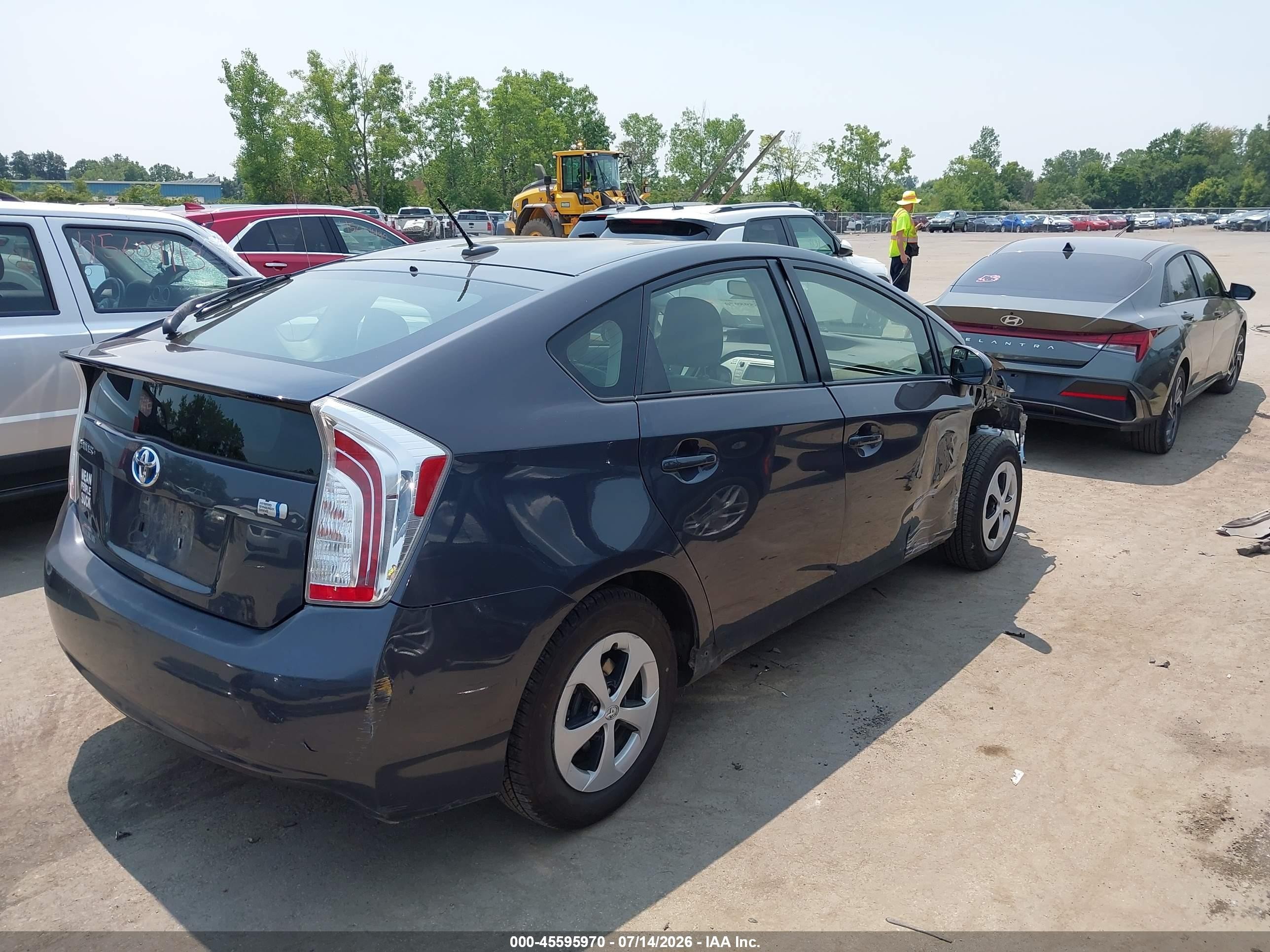 2015 Toyota Prius   Gray vin: JTDKN3DU8F1921524