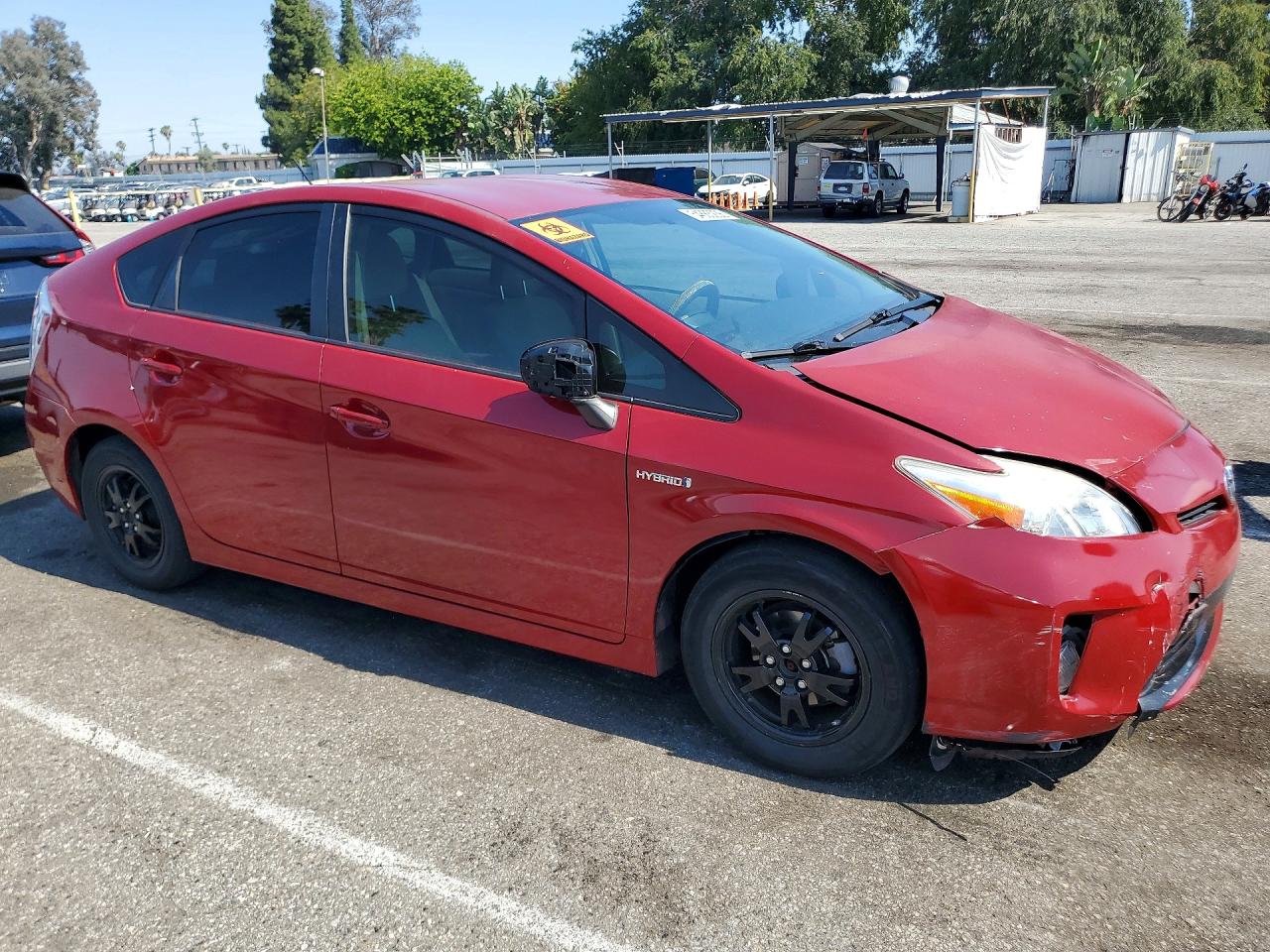 2015 Toyota Prius Two Red vin: JTDKN3DU8F1925623