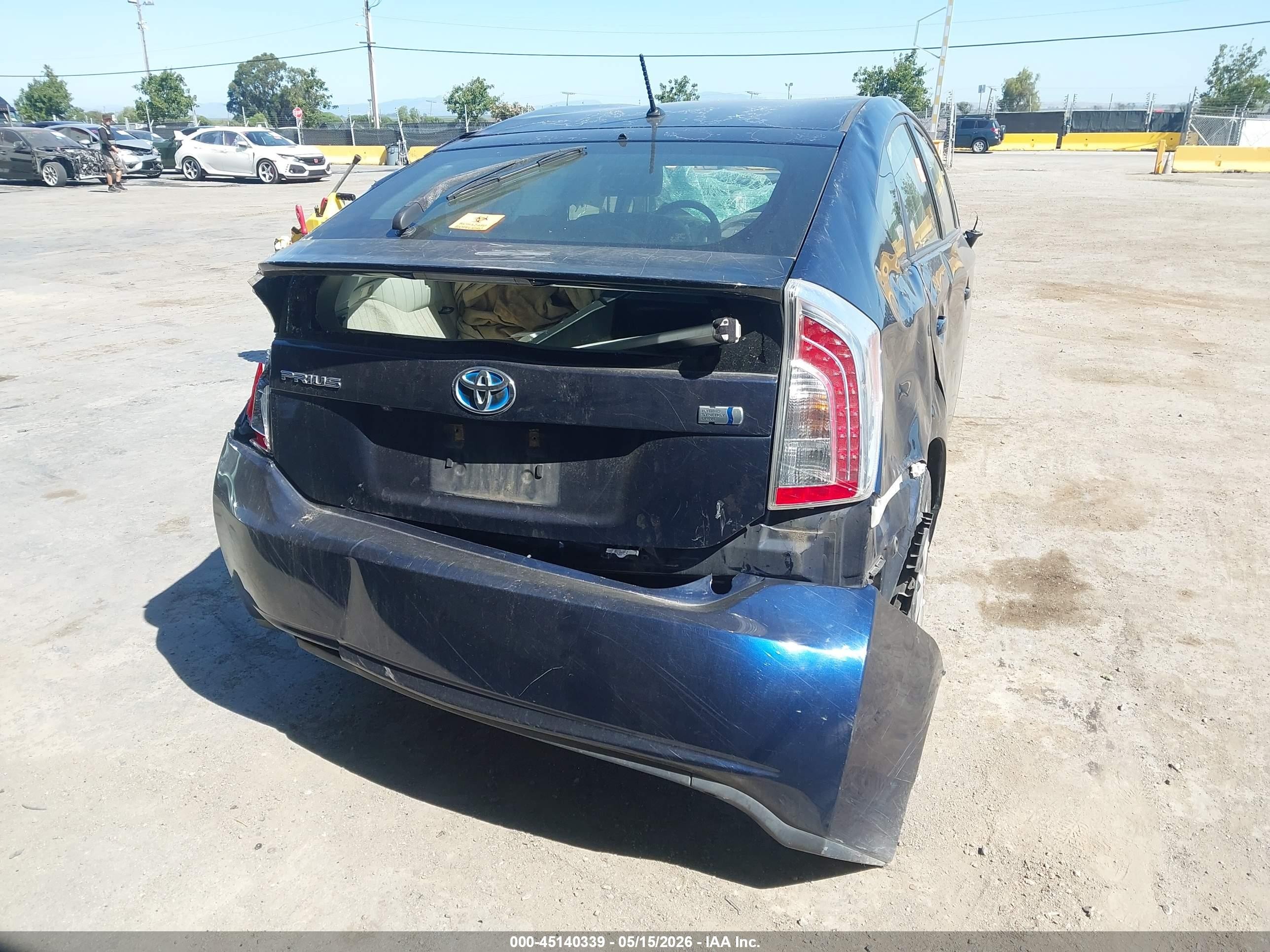 2015 Toyota Prius Two Blue vin: JTDKN3DU8F1970299