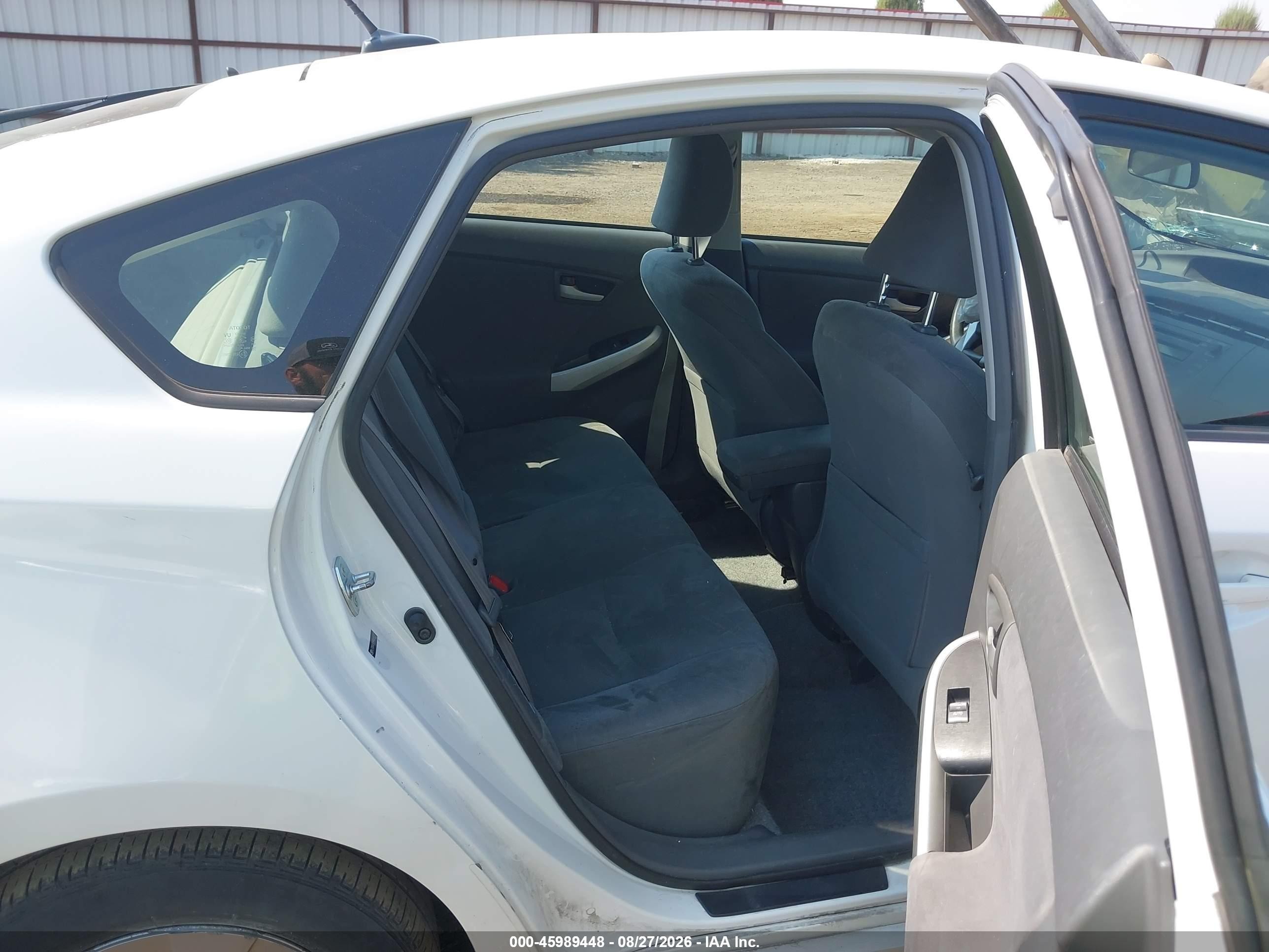2010 Toyota Prius Ii White vin: JTDKN3DU9A0050101