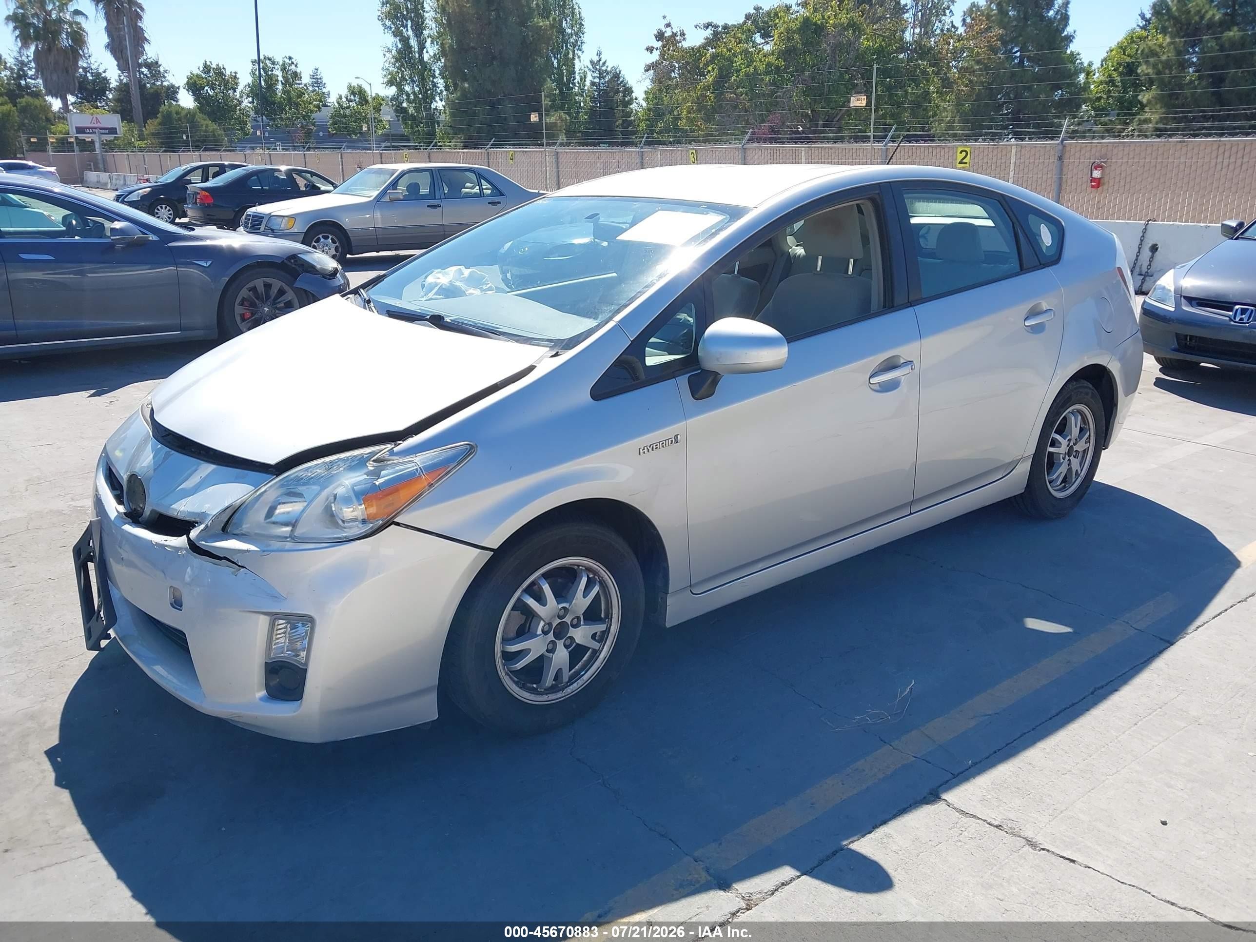 2010 Toyota Prius Ii Silver vin: JTDKN3DU9A0103024