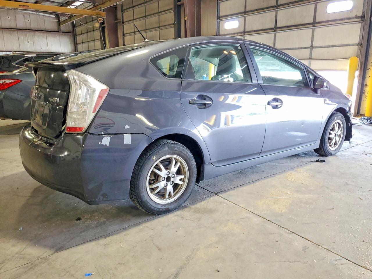2010 Toyota Prius Ii Gray vin: JTDKN3DU9A0115917