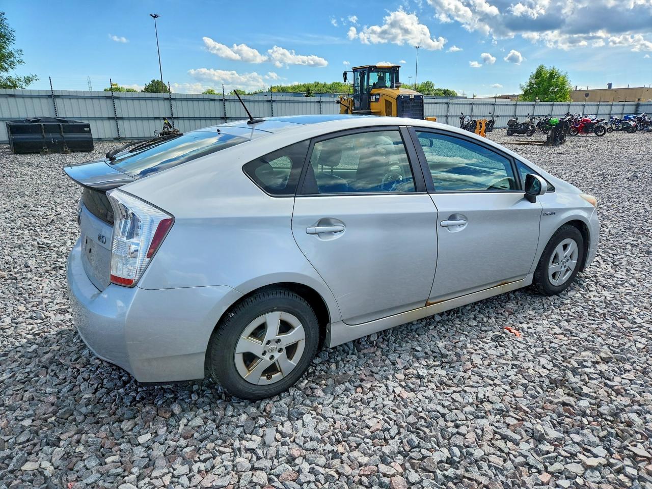 2010 Toyota Prius Iv Silver vin: JTDKN3DU9A0135293
