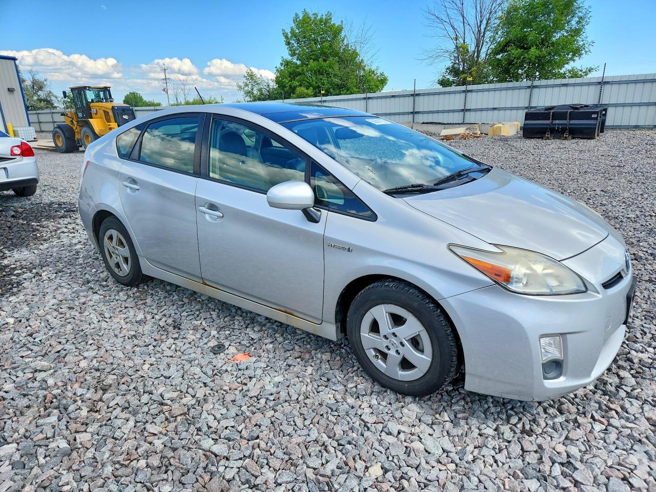 2010 Toyota Prius Iv Silver vin: JTDKN3DU9A0135293