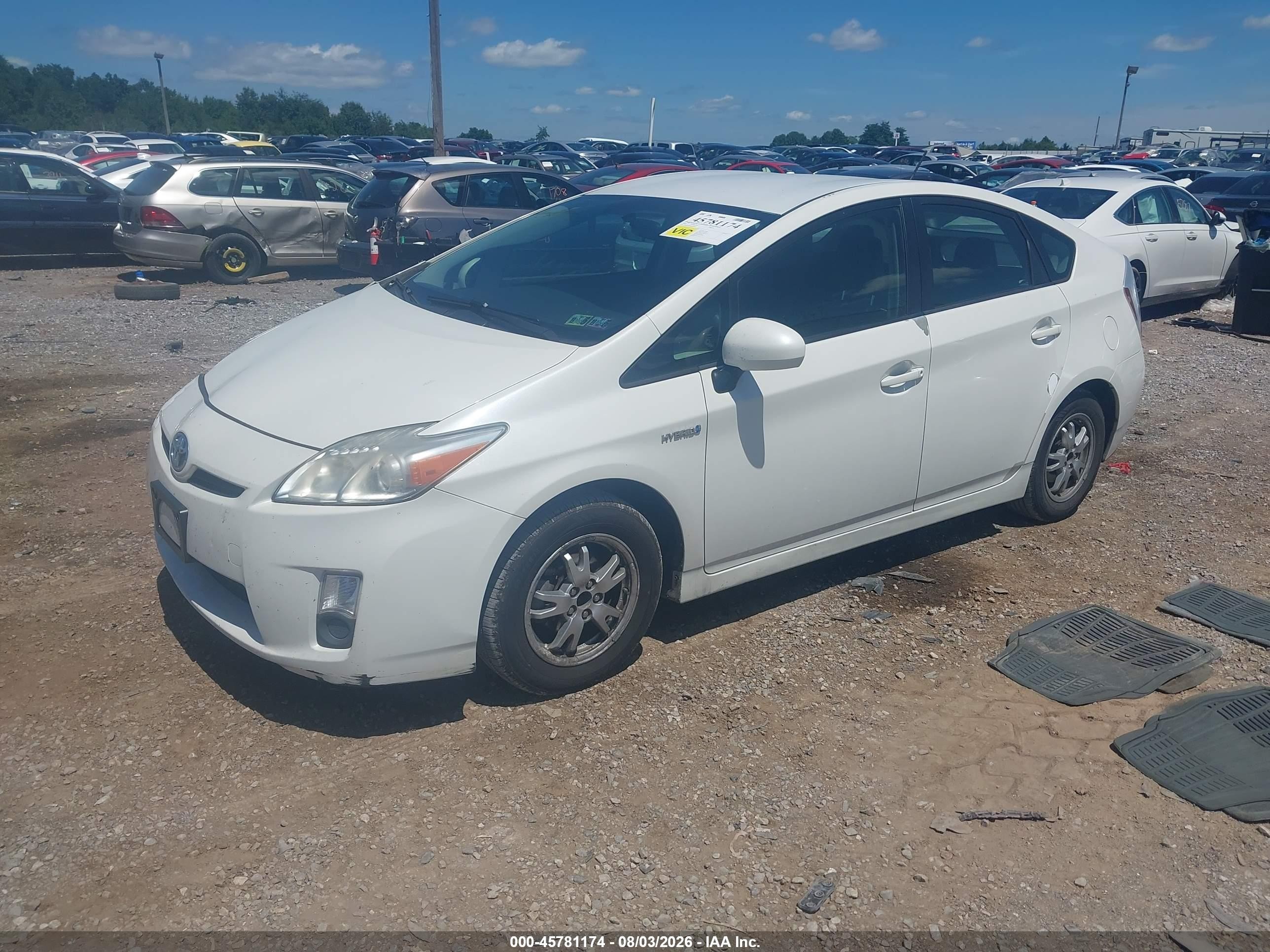 2010 Toyota Prius Iii White vin: JTDKN3DU9A0185207