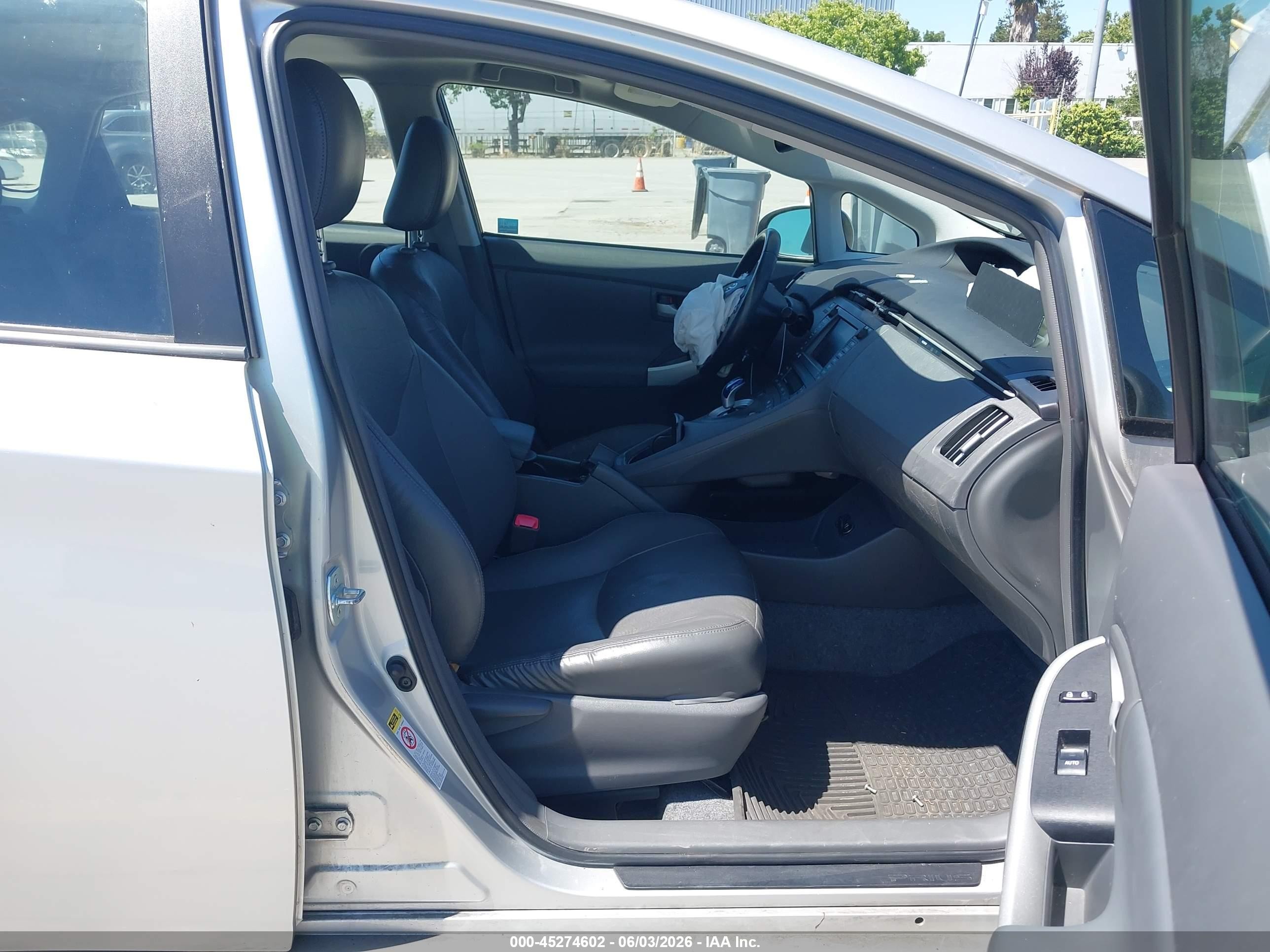 2010 Toyota Prius Iv Серый vin: JTDKN3DU9A0217136