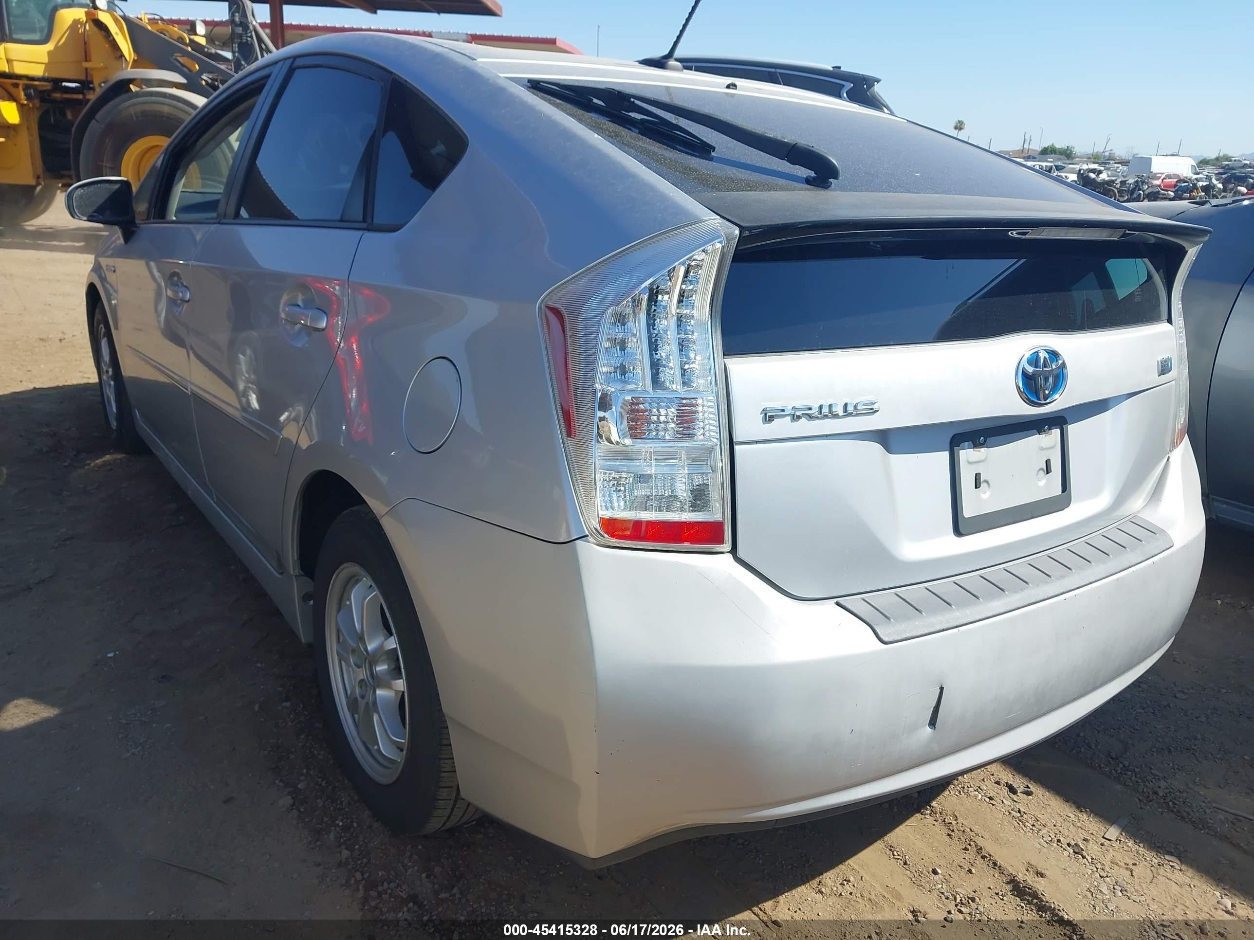 2010 Toyota Prius Iv Silver vin: JTDKN3DU9A0219579