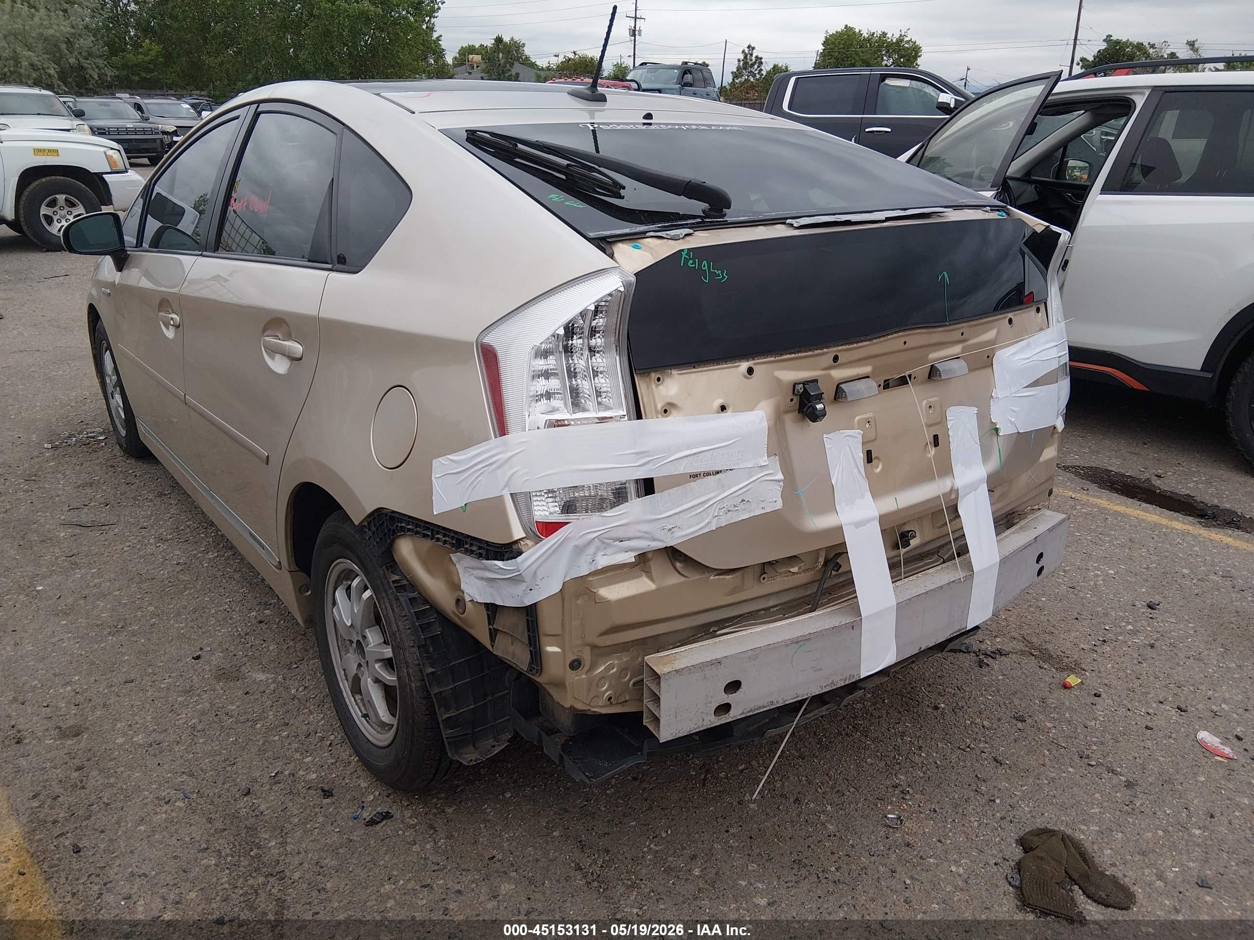 2010 Toyota Prius Iv Champagne vin: JTDKN3DU9A0222403