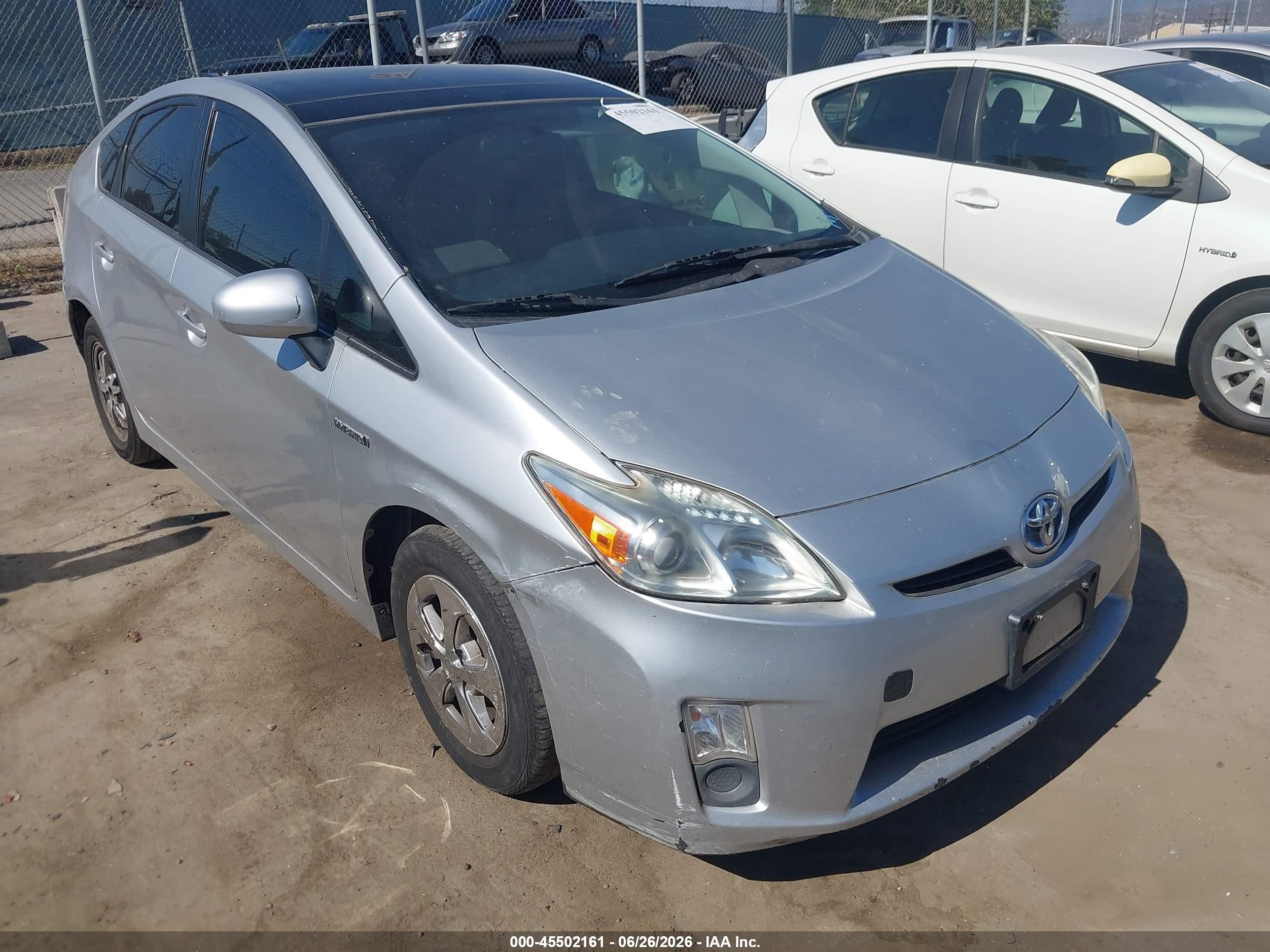 2010 Toyota Prius Iii Silver vin: JTDKN3DU9A5113121