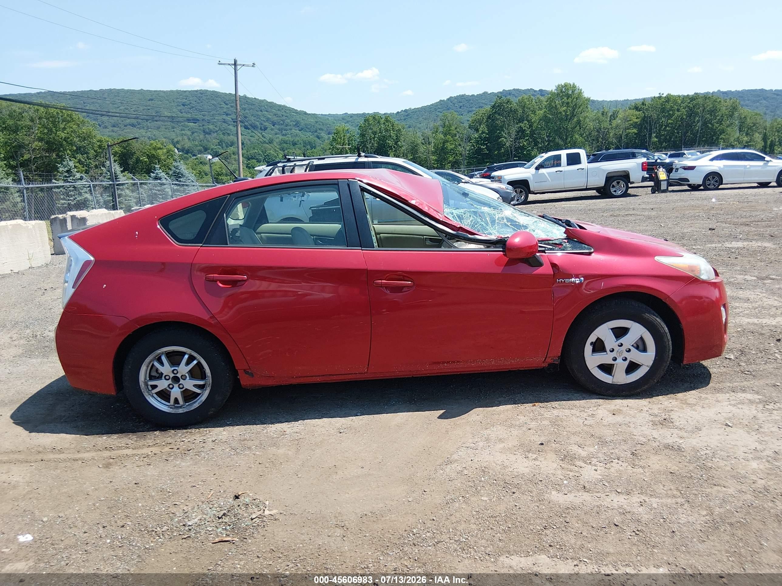 2010 Toyota Prius Iii Red vin: JTDKN3DU9A5207161