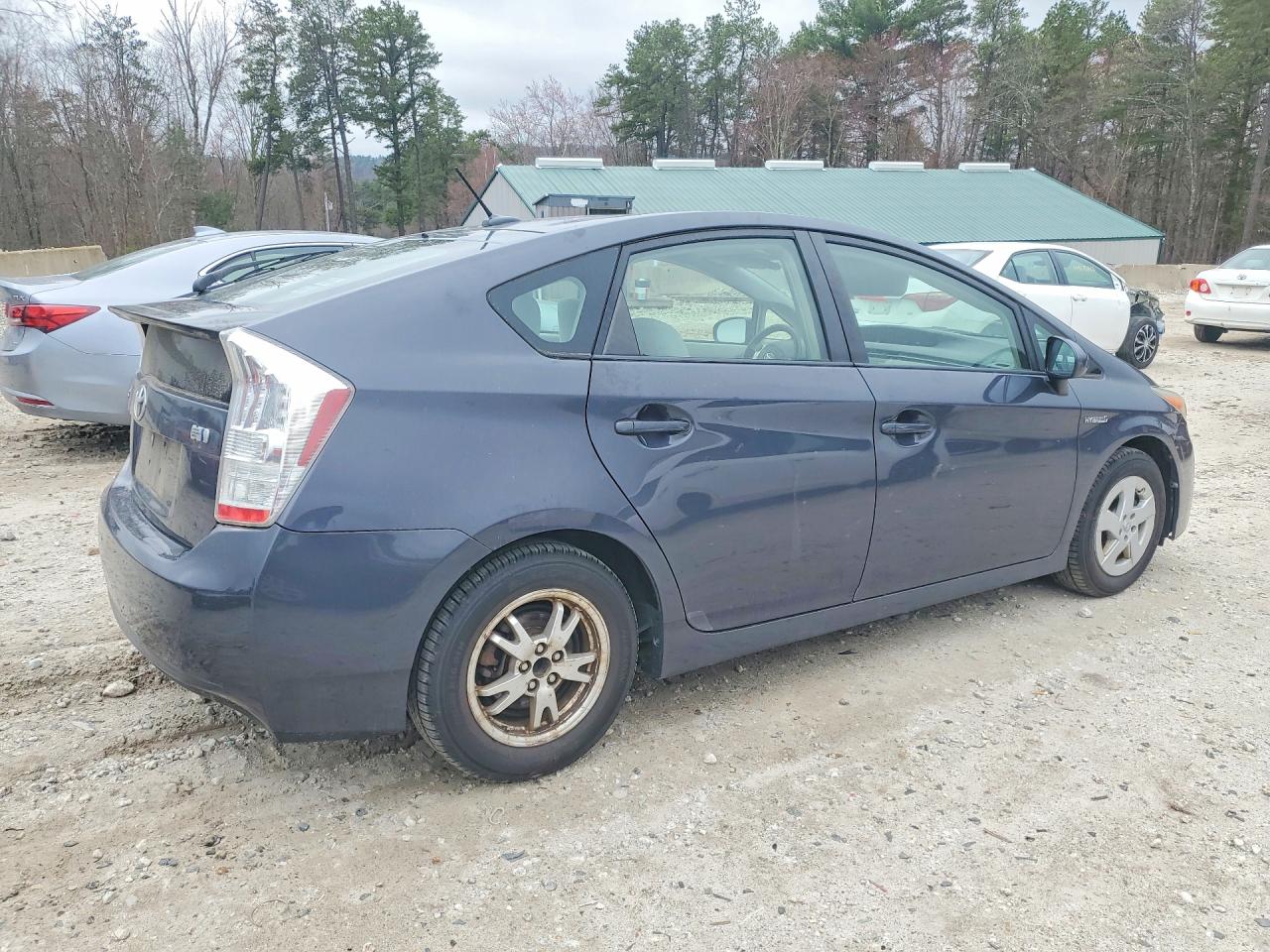 2011 Toyota Prius Two Blue vin: JTDKN3DU9B0263860