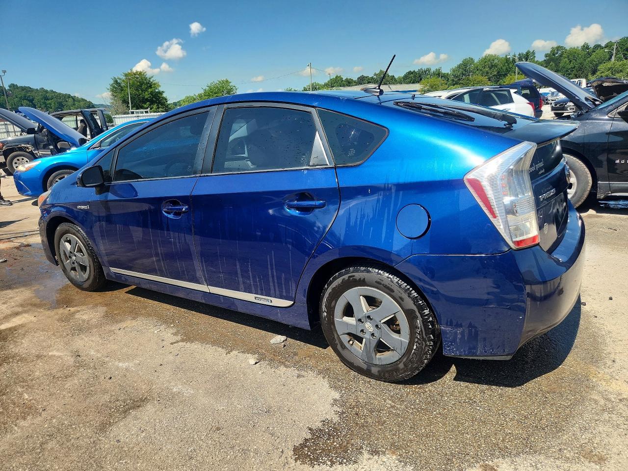 2011 Toyota Prius Four Blue vin: JTDKN3DU9B0321207