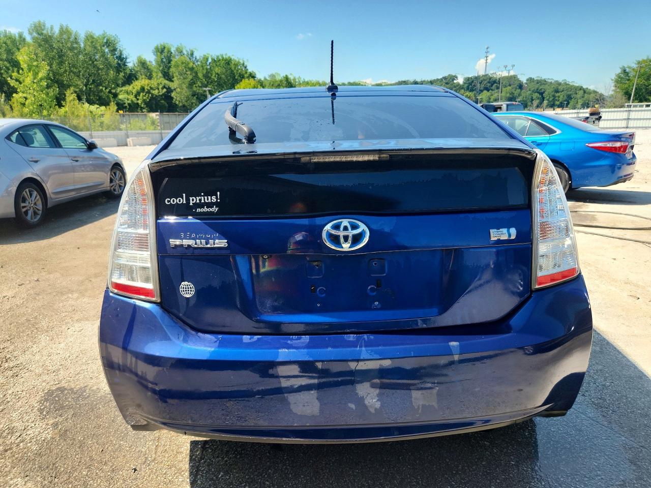 2011 Toyota Prius Four Blue vin: JTDKN3DU9B0321207